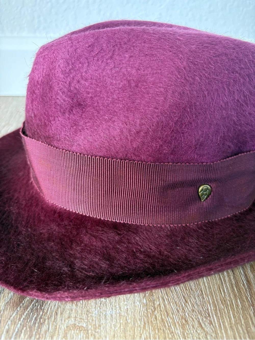 Helen Kaminski Rabbit Fur Felt Fedora Hat in Maroon Ombré| Fall, Chic,Classic